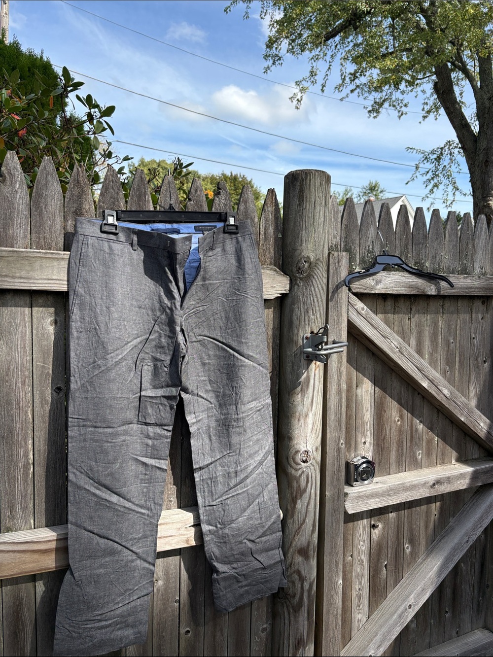 Banana Republic 32/32 gray linen dress pants!
